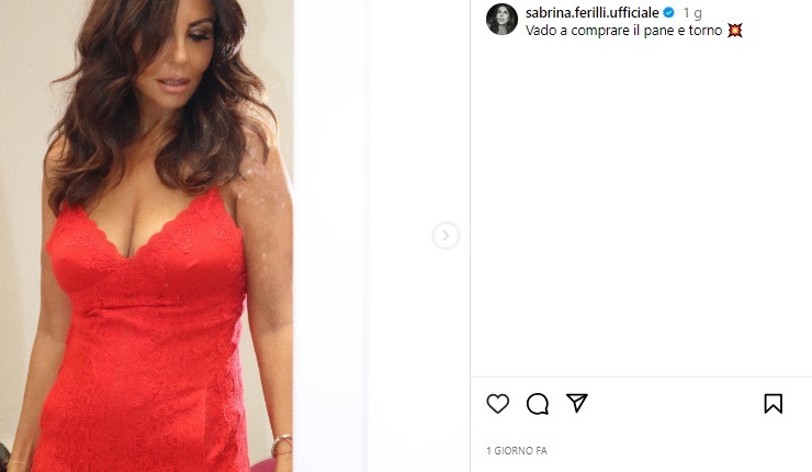 Sabrina Ferilli look perfetto spesa