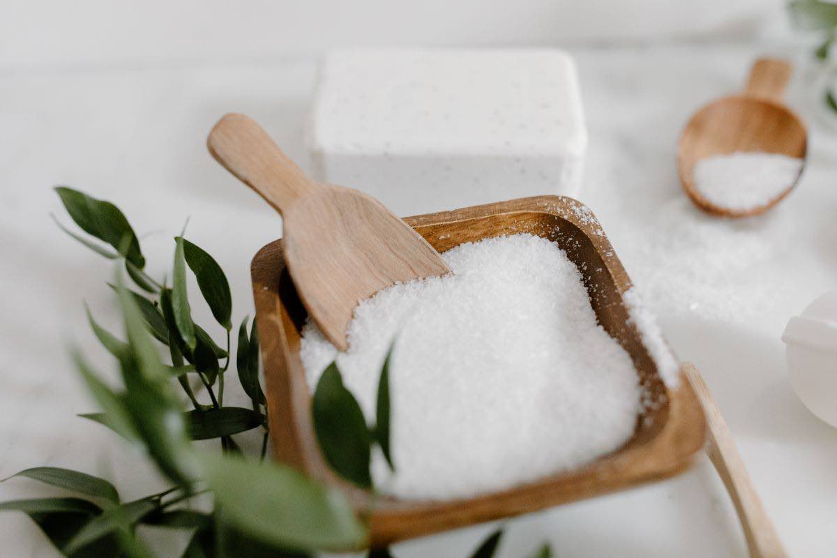 5 modi per limitare il sale nei tuoi piatti 