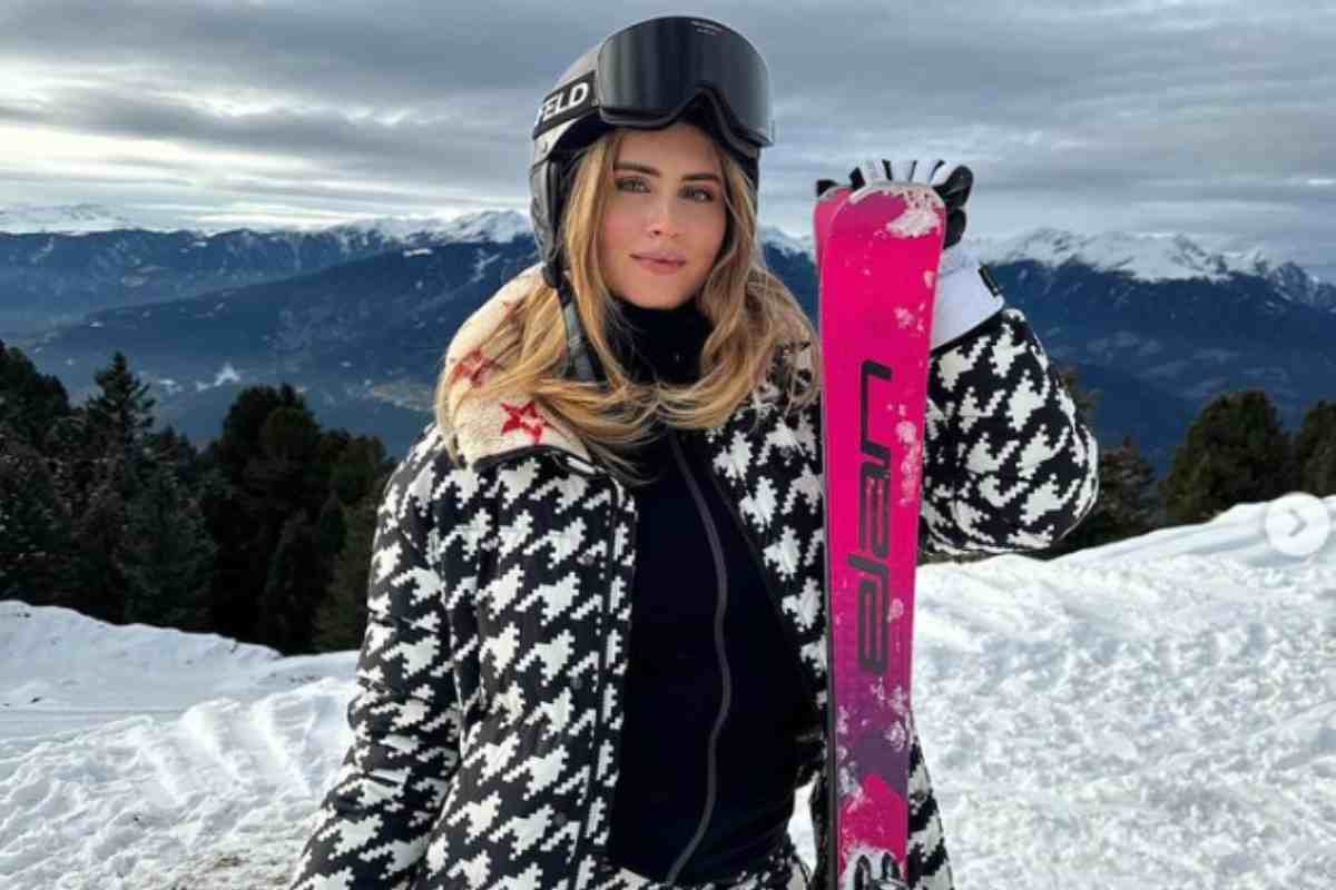 Imprevisto sulla neve per Valentina Ferragni: bloccata con il fidanzato matteo