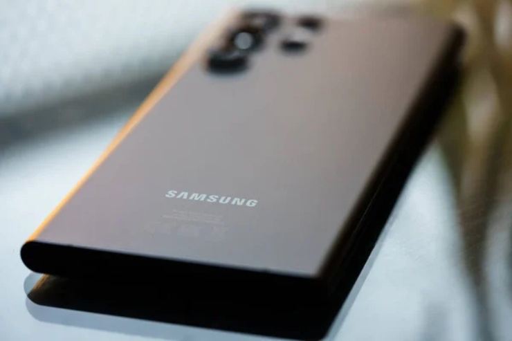 Nuove funzioni per alcuni cellulari Samsung