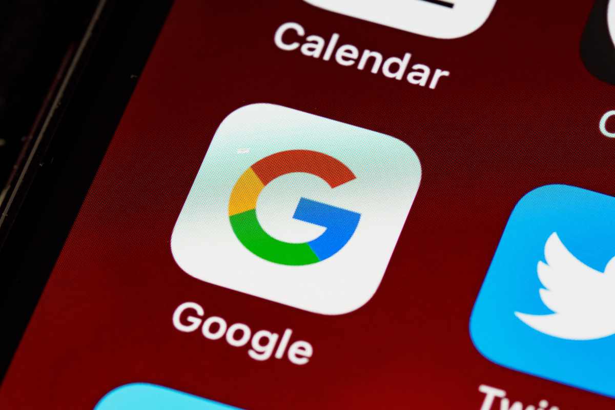 Google rimuove 13 app per rischio virus: ecco quali