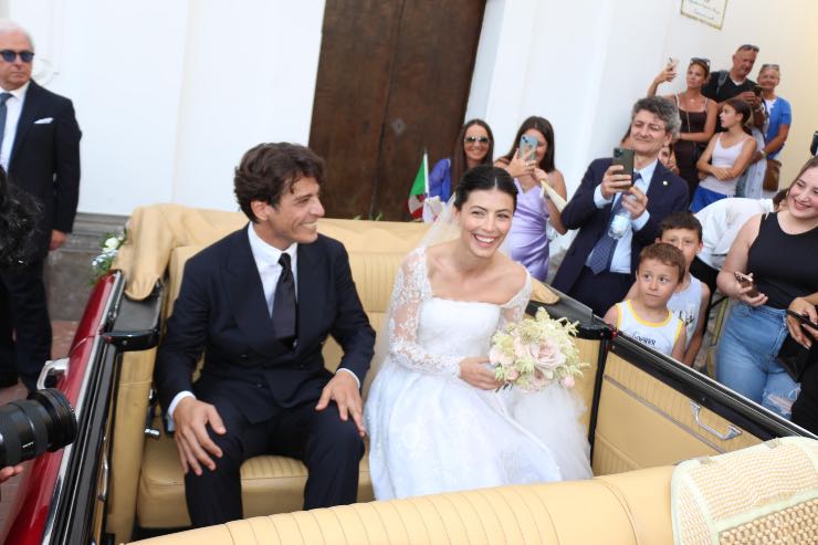 Alessandra Mastronardi si separa dal marito? Cosa sta succedendo