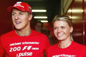Schumacher annuncio della moglie